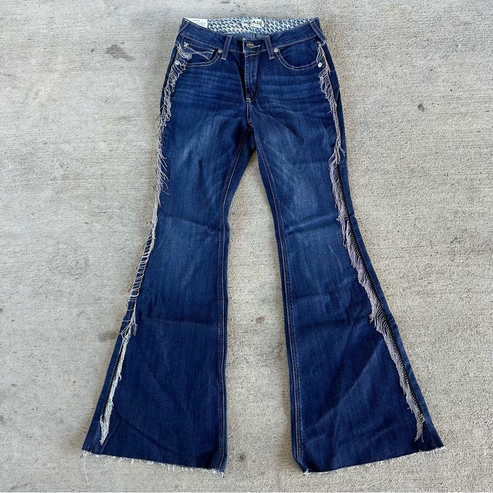 New With Tags Ariat Fringe Flare Jeans Size 28